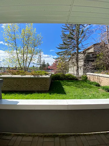 790 Kingsmere Cres SW #109 Photo 1