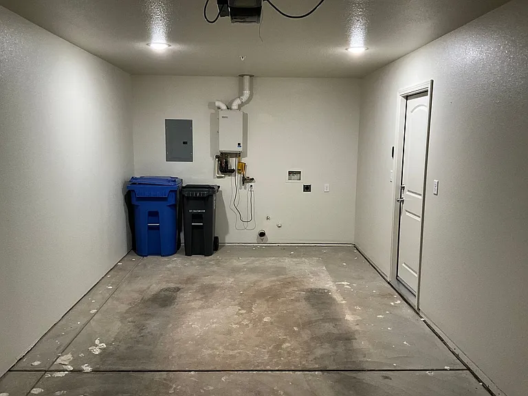 5930 Camino Ln — Photo 13