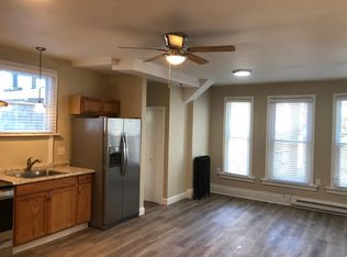 15 Huntington St #1, New London, CT 06320