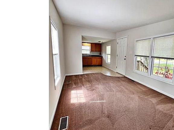 3rd image of 15963 Peaceful Acres Ln