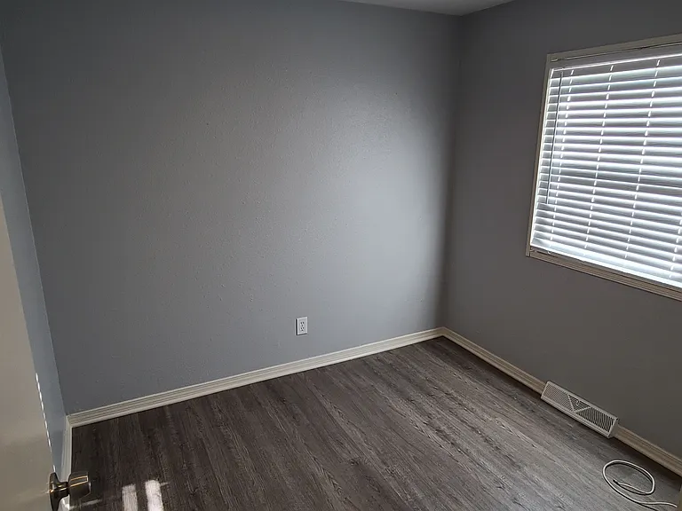 11316 Lewis Ave — Photo 20
