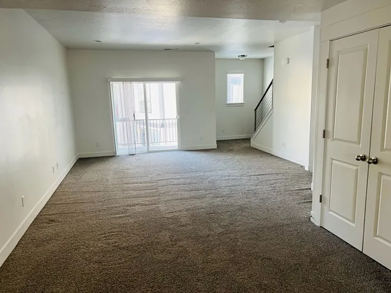 14737 S Asher Ln — Photo 5