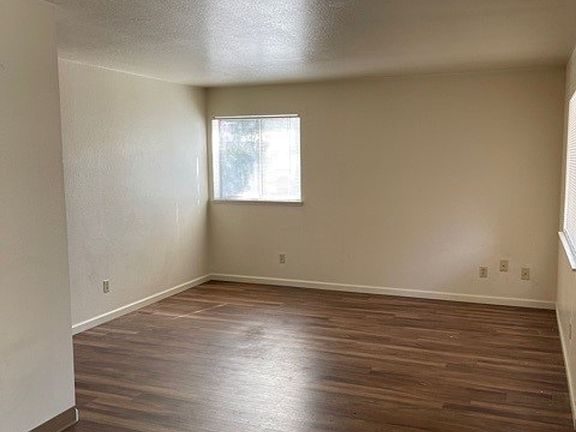 5th image of 1001 W Sacramento Ave #9a68cac64