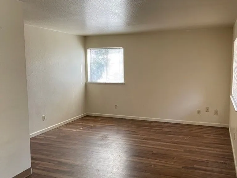 Summer Village Apartments — Photo 5