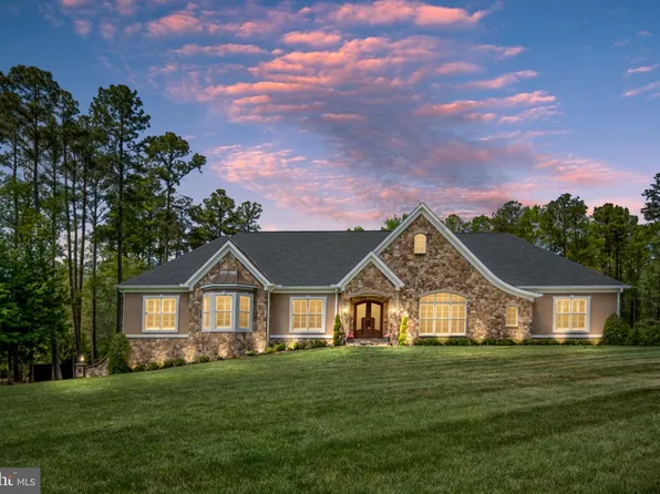 11515 Fawn Lake Pkwy, Spotsylvania, VA 22551