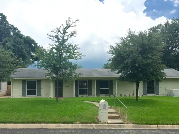 1014 Mount Kisco Dr, San Antonio, TX 78213