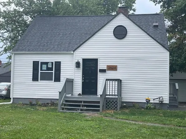 2524 Renwood Pl, Columbus, OH 43211