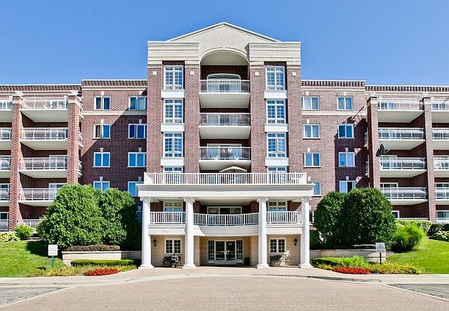 1st image of 7051 W Touhy Ave APT 409