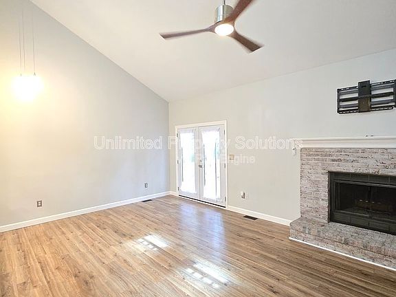 5th image of 106 Hillsdale Dr