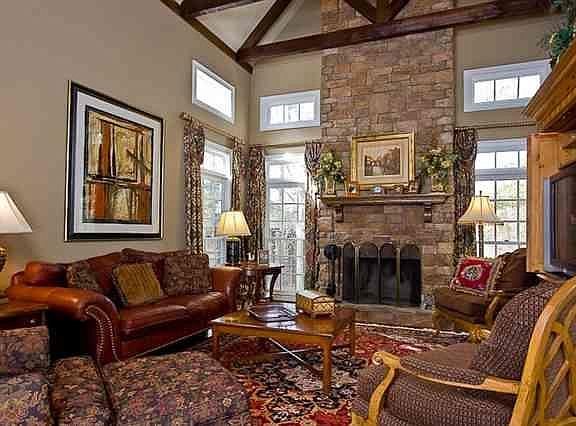 102 PowersGarden_1_04192015