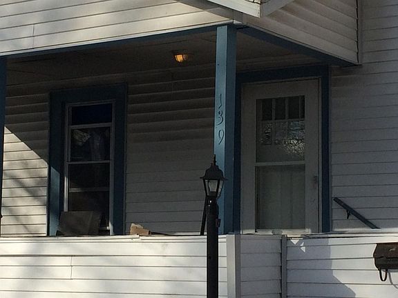 2nd image of 139 E Belmont St