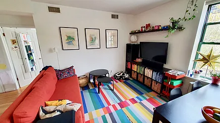 Rented by Living New York