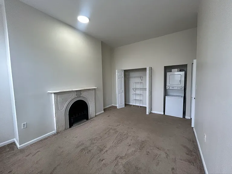 Vernon Homes — Photo 34