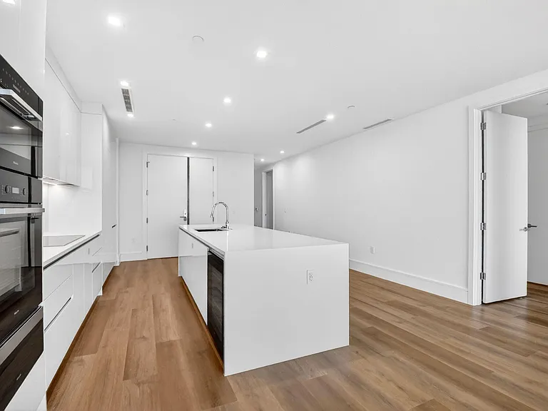 220 Lake Shore Dr #1808 — Photo 18