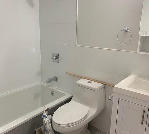 2nd image of 590 Bergen Ave APT Bb9
