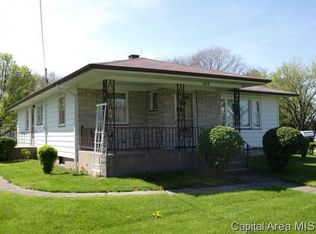 313 N 3rd Ave, New Windsor, IL 61465