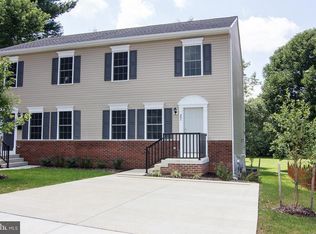 27 Chase St, Westminster, MD 21157