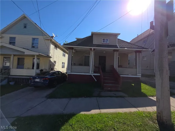 3477 W 63rd St, Cleveland, OH 44102