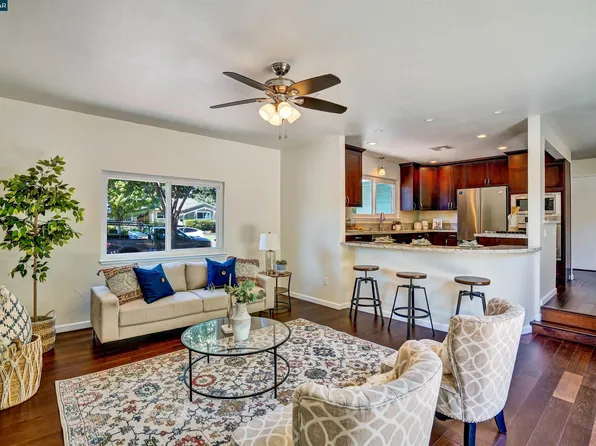 1607 Lynwood Dr, Concord, CA 94521
