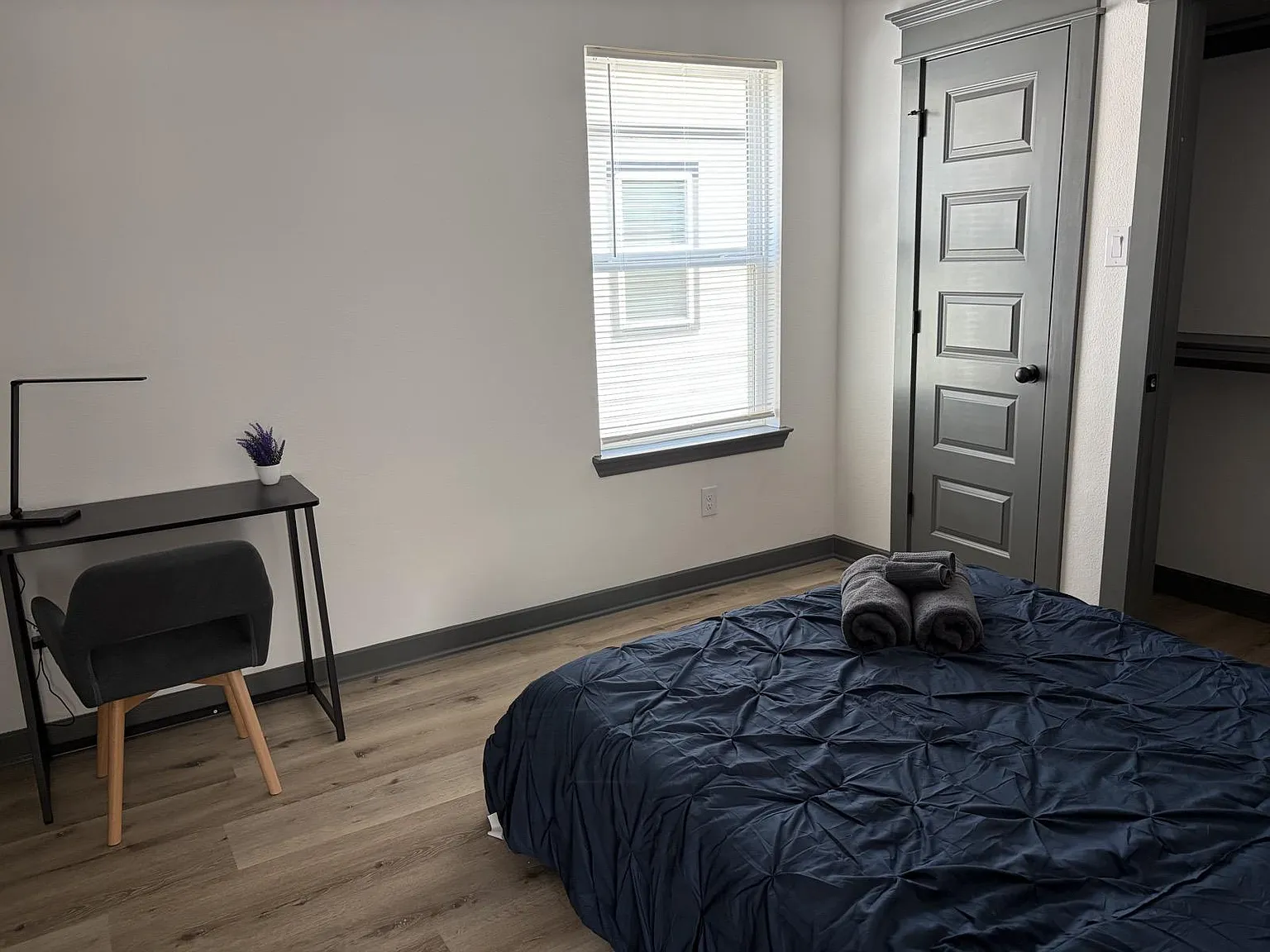 3 bed, 2.5 bath, 1260 sqft, $866 — Photo 1
