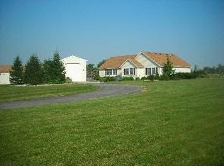 7441 Jerusalem Rd, Oregon, OH 43616