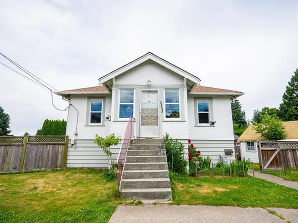 33393 George Ferguson Way, Abbotsford, BC V2S 2L9