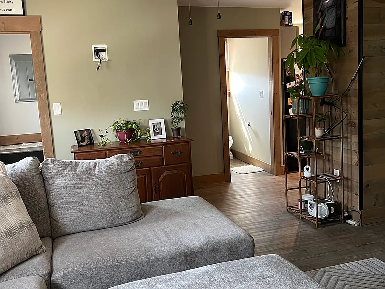 48 Pine St #2 — Photo 15