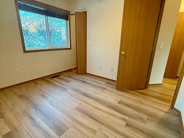 upstairs bedroom #2