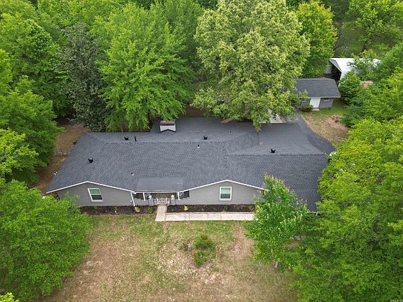 4th image of 1114 Skyline Dr