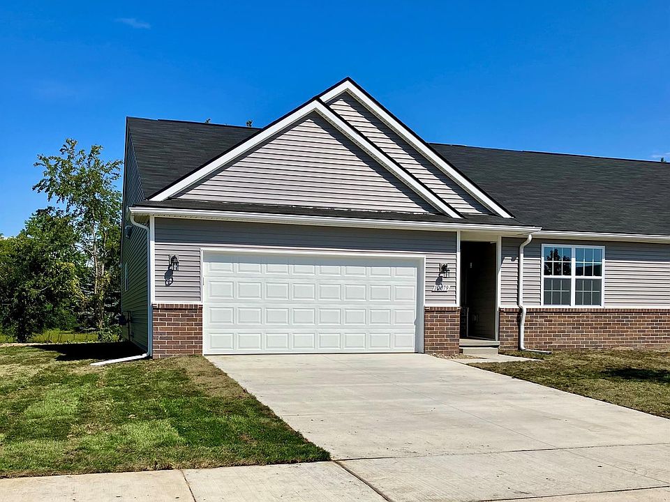 1st image of 10079 Swan Lake Cir #11