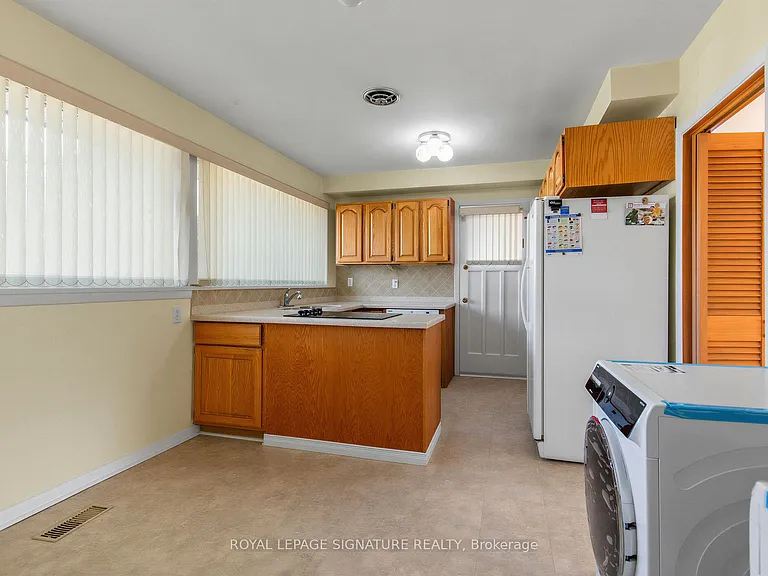62 Felicity Dr #MAIN — Photo 10