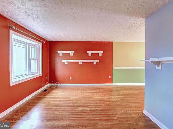 5th image of 1816 Lasalle Pl