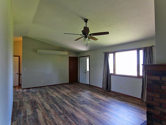5th image of 6790 E 39th St