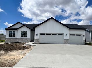 632 Grey Slate Dr SW, Cedar Rapids, IA 52404