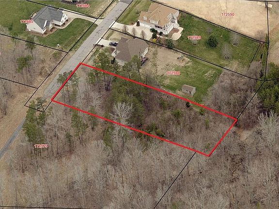 2nd image of 255 Brookfield Dr