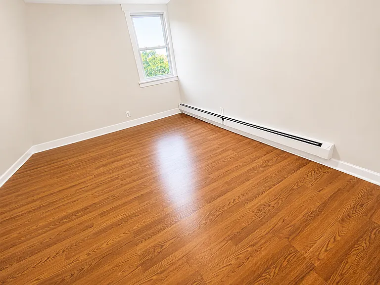 139 Rosa Parks Blvd #3 — Photo 9