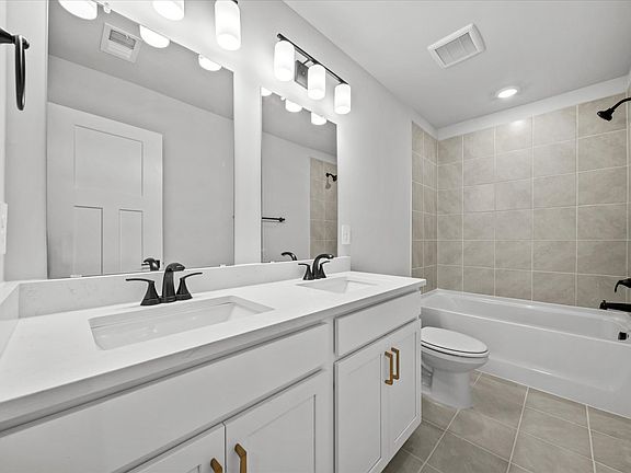 Secondary Bathroom