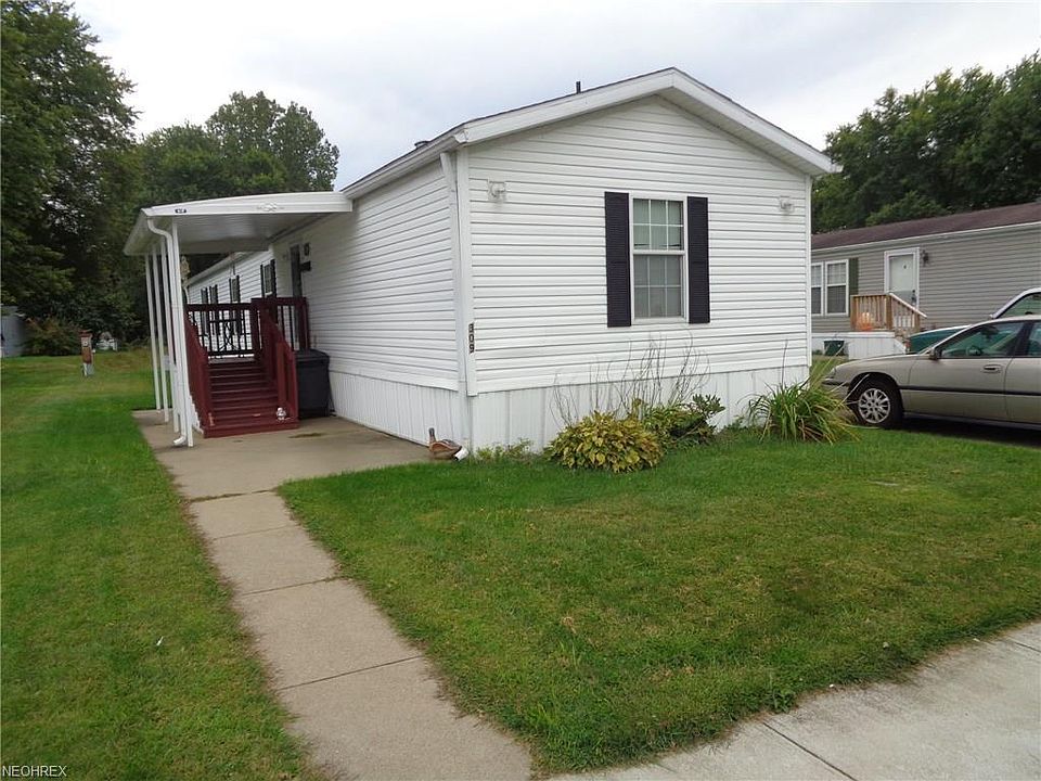 1st image of 309 Driftwood Dr SE