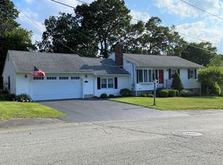 92 Applewood Dr, Marlborough, MA 01752