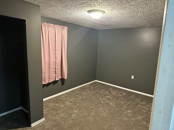 5th image of 1718 Valley St
