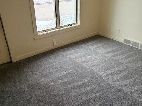 433 Fairmount St — Photo 3
