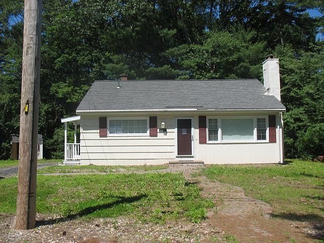 1st image of 17 Lakewood Dr