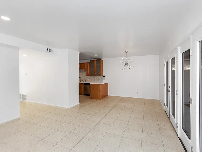 48071 Birdie Way #48071 — Photo 10