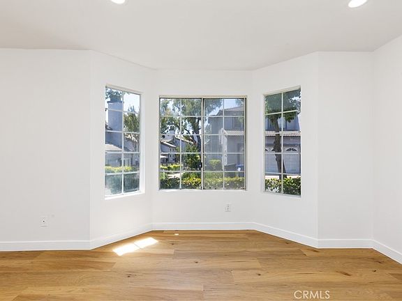5th image of 8215 Burgess Pl