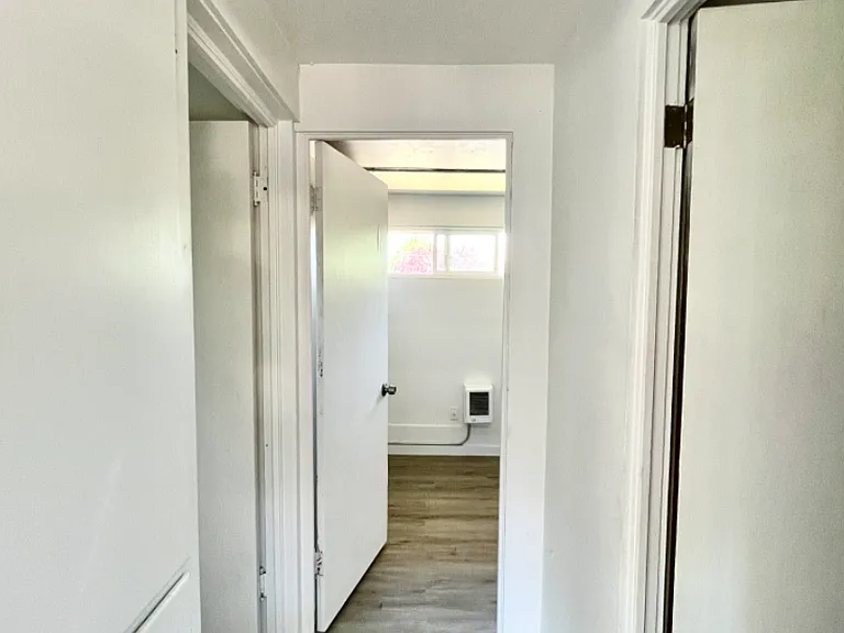 310 E 17th Ave #4 — Photo 7