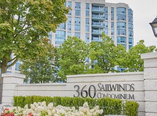 360 Watson St W #1103, Whitby, ON L1N9G2