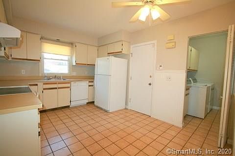 5th image of 291 Fountain St #1
