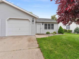 808 Apple Hill Way, Angola, IN 46703