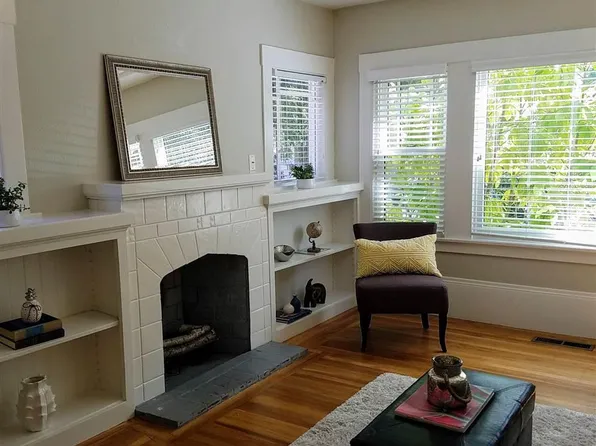 470 61st St, Oakland, CA 94609