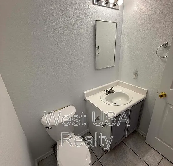 1261 E Dust Devil Dr — Photo 8